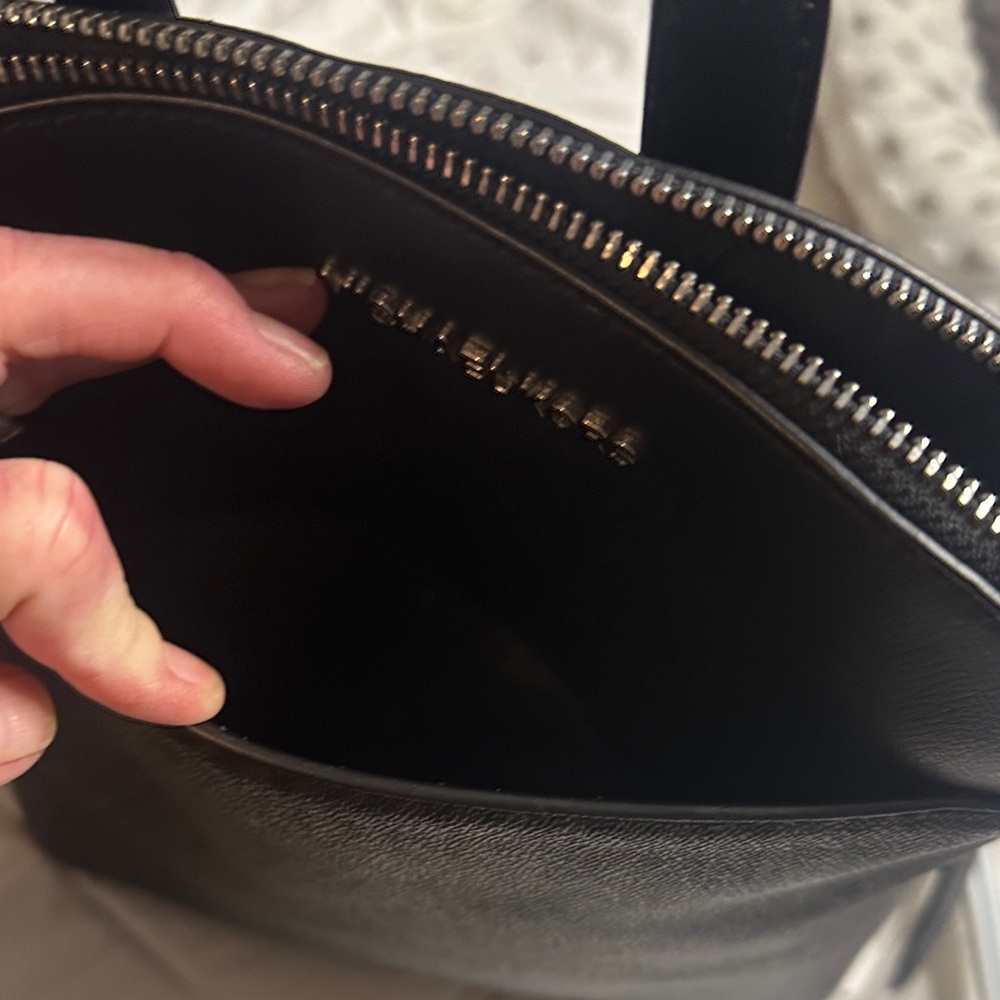 Michael Kors Black Monogram Men's Backpack - Picture 4 of 6